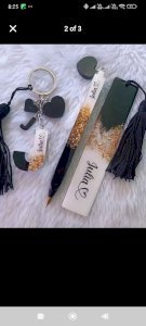 Handmade Resin Gift Sets – Bookmarks, Pens, and Keychains