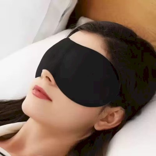 1pc Luxurious Sleep Eye Mask – Soft & Breathable Material, Adjustable Strap, Lightweight Hypoallergenic Design, Ideal for Travel, Home, Naps, and Thoughtful Gift for Parents – Latex & Moisturizer Free